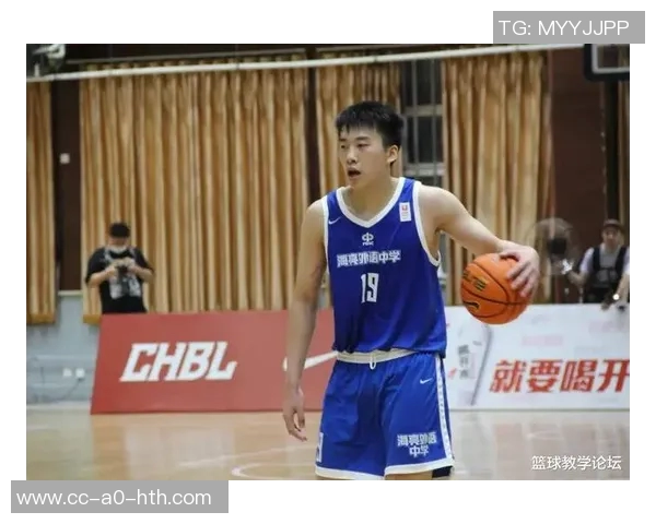 旧金山大学男篮勇士主场逆袭王俊杰受限犯规影响比赛表现